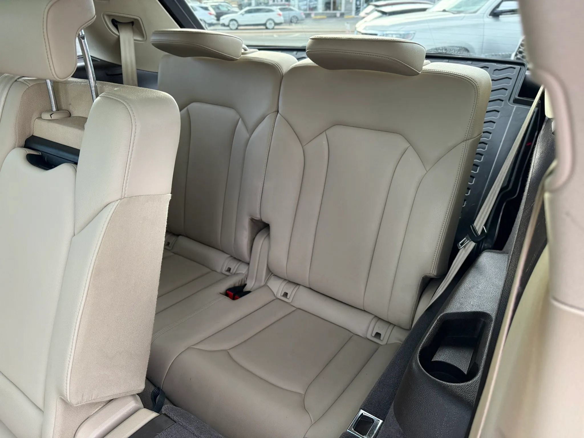 Used 2018 Audi Q7 3.0T Premium Plus w/ Premium Plus Package AWD/4WD image 17