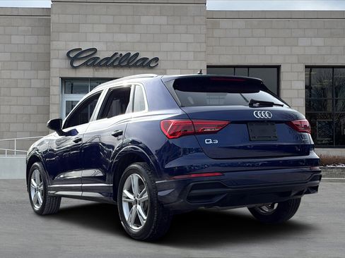 Used 2021 Audi Q3 2.0T Premium w/ Convenience Package image 4