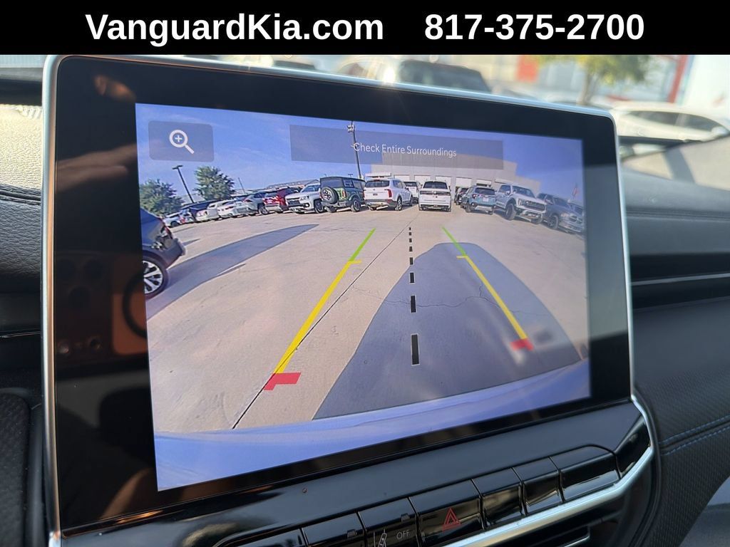 Used 2026 Jeep Compass Latitude AWD/4WD image 25
