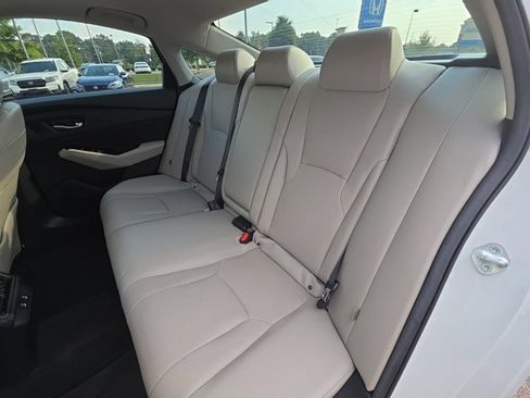 Used 2025 Honda Accord Touring image 13