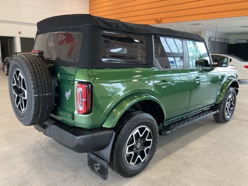 Used 2024 Ford Bronco Outer Banks image 5