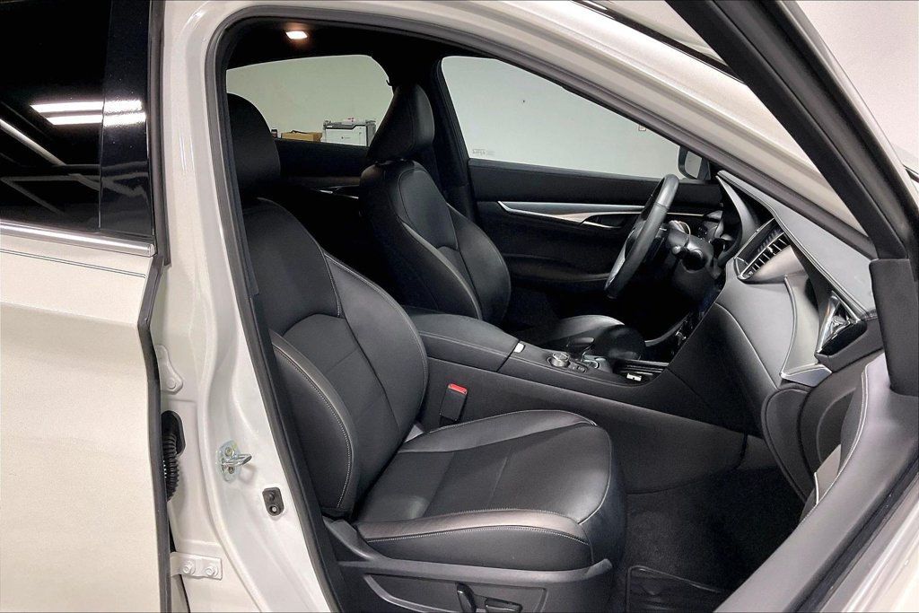 Used 2023 INFINITI QX55 Essential AWD/4WD image 9