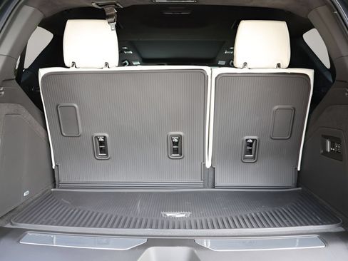 Used 2026 Cadillac Escalade Platinum Sport w/ LPO, ONYX Package AWD/4WD image 20