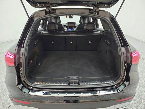 Certified 2026 Mercedes-Benz GLC 300 image 20