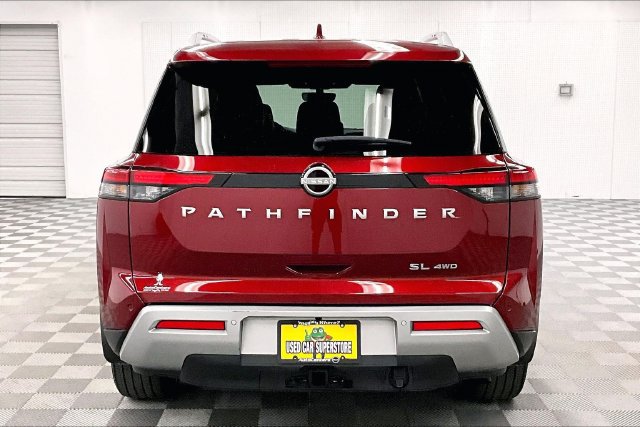 Used 2024 Nissan Pathfinder SL AWD/4WD image 5