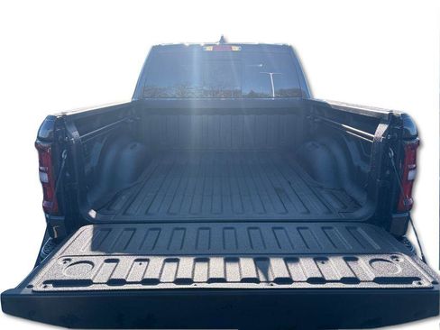 New 2026 RAM 1500 Express AWD/4WD image 11