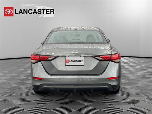 Used 2024 Nissan Sentra SV image 6