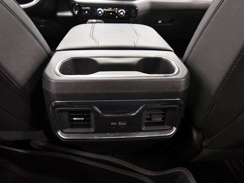 Used 2024 GMC Sierra 1500 Elevation w/ Elevation Premium Package AWD/4WD image 17