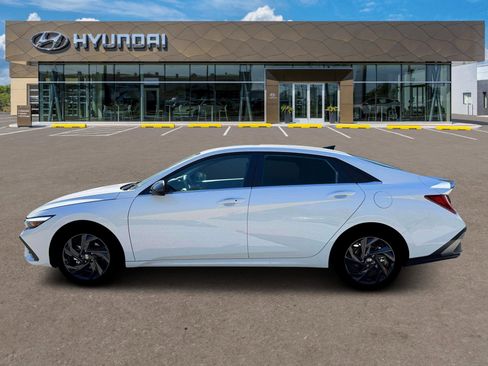 New 2026 Hyundai Elantra SEL Sport Premium image 29