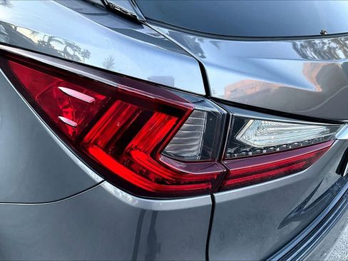 Used 2022 Lexus RX 450h AWD w/ Premium Package image 27