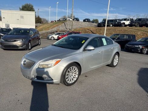 Used 2011 Buick Regal CXL w/ RL4 Preferred Equipment Group FWD image 4