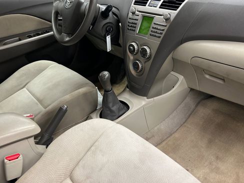 Used 2011 Toyota Yaris Sedan image 14