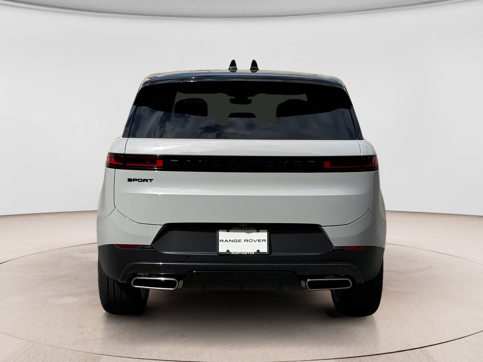 New 2027 Land Rover Range Rover Sport SE AWD/4WD image 4