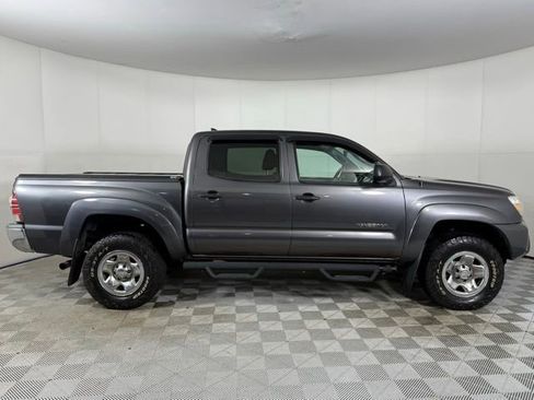 Used 2015 Toyota Tacoma PreRunner image 6