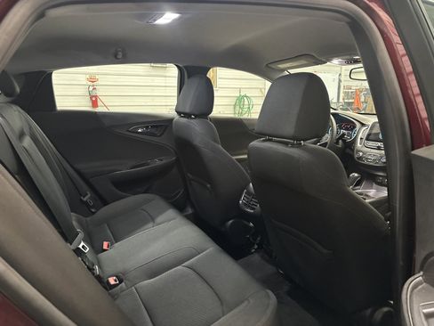 Used 2016 Chevrolet Malibu LT image 30