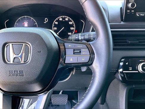 Used 2025 Honda Pilot EX-L image 12