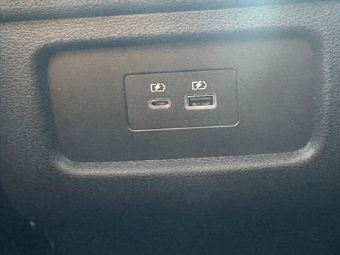 New 2025 Nissan Pathfinder SV w/ SV Premium Package image 20