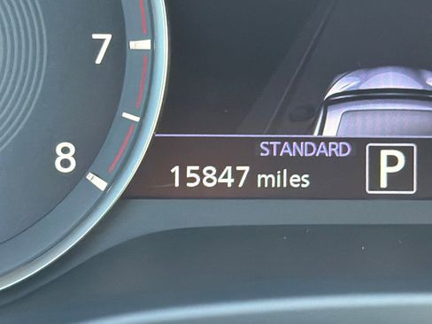 Used 2025 INFINITI QX55 Essential image 30