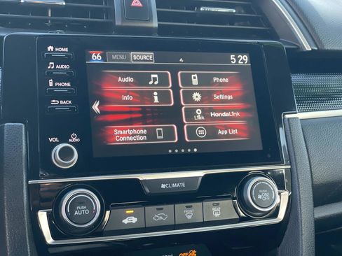 Used 2019 Honda Civic Sport image 11