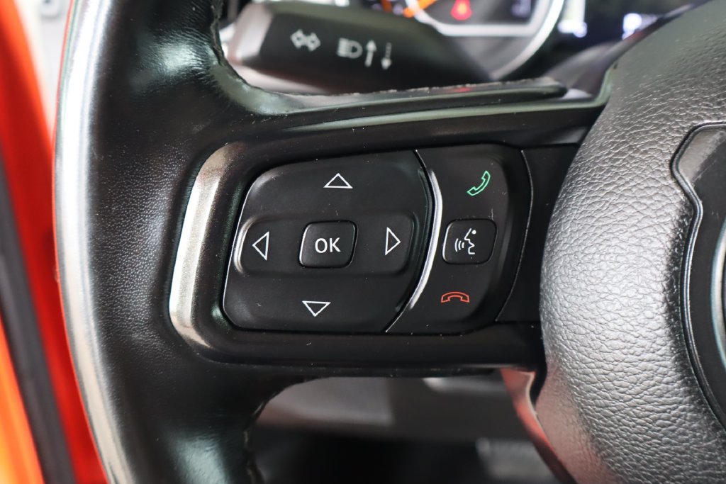 Used 2020 Jeep Wrangler Sport AWD/4WD image 19