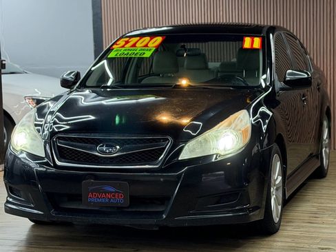 Used 2011 Subaru Legacy 2.5i Limited image 1