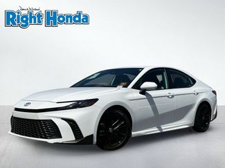 Used 2026 Toyota Camry SE w/ Convenience Package FWD video 2
