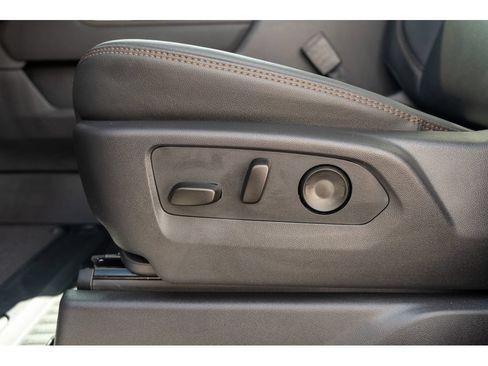 New 2026 GMC Sierra 1500 AT4 w/ AT4 Premium Package AWD/4WD image 15