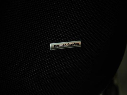 Used 2020 Subaru Forester Limited w/ Popular Package #3 image 17