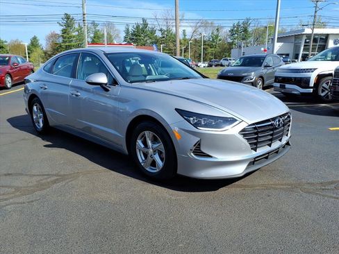 Certified 2023 Hyundai Sonata SE FWD image 2