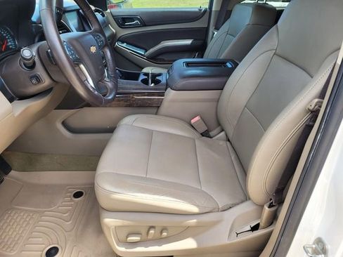 Used 2018 Chevrolet Tahoe LT w/ Texas Edition Package RWD image 15