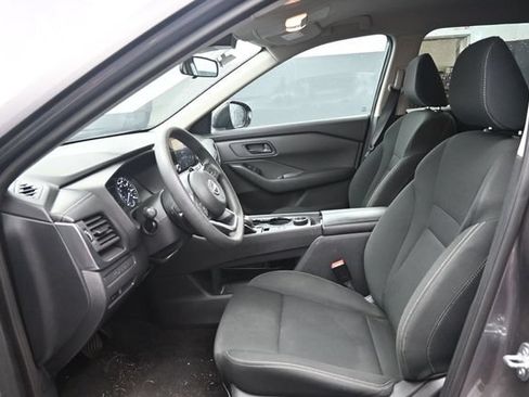 Used 2024 Nissan Rogue S AWD/4WD image 12