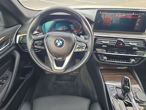 Used 2022 BMW 540i xDrive w/ Convenience Package image 10
