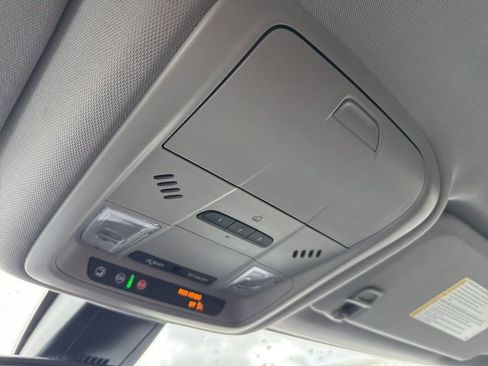 Used 2024 Chevrolet Blazer LT w/ Convenience Package image 26