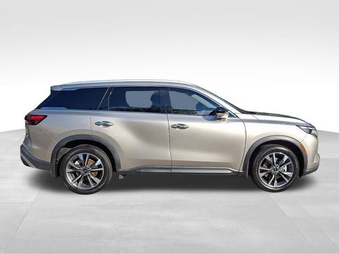 Used 2023 INFINITI QX60 Luxe FWD image 7