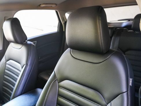 Used 2020 Ford Edge SEL w/ Convenience Package FWD image 23