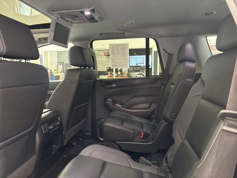 Used 2019 Chevrolet Tahoe LT image 2