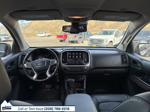 Used 2021 GMC Canyon Denali image 26