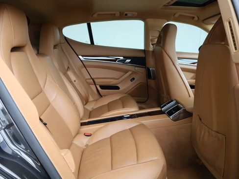 Used 2011 Porsche Panamera 4 AWD/4WD image 22