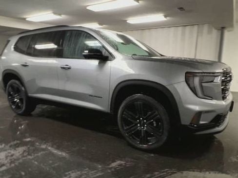 New 2026 GMC Acadia Elevation image 2