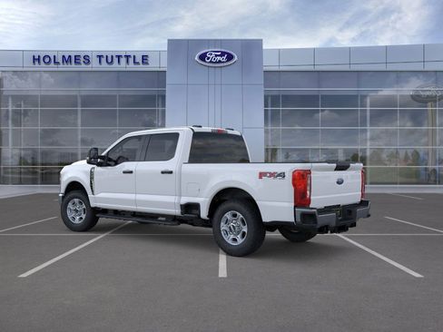 New 2026 Ford F250 XLT w/ FX4 Off-Road Package image 4