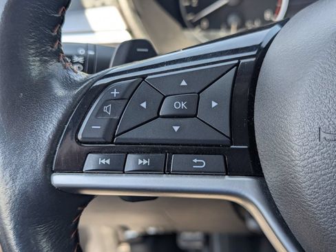 Used 2024 Nissan Altima 2.5 SR FWD image 19