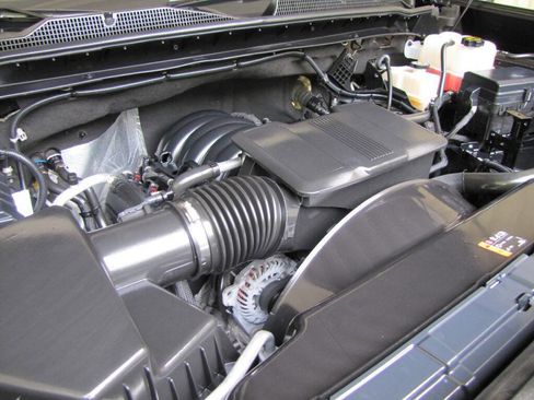 Used 2024 Chevrolet Silverado 2500 Custom w/ Custom Value Package image 38