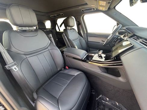 New 2026 Land Rover Range Rover Sport Dynamic SE AWD/4WD image 19
