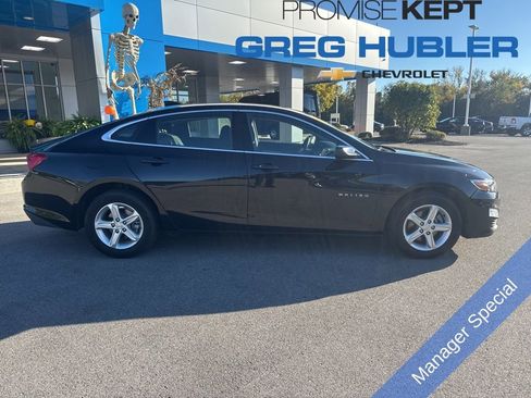Used 2024 Chevrolet Malibu LT image 2