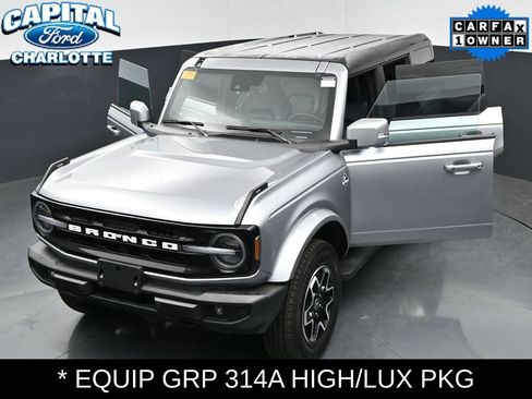 Used 2024 Ford Bronco Outer Banks AWD/4WD image 37