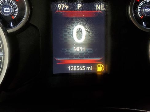 Used 2022 RAM 2500 Big Horn AWD/4WD image 30