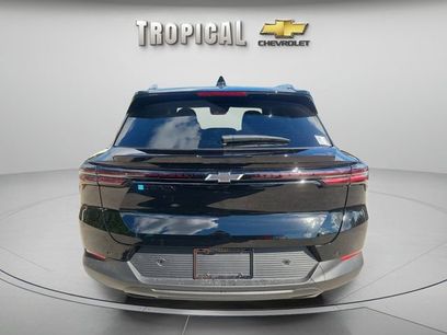 New 2026 Chevrolet Equinox EV LT w/ LPO, Blackout Package