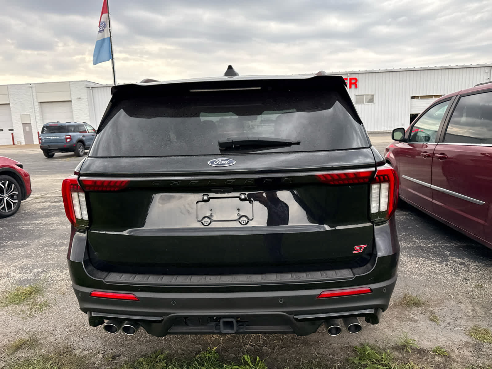 Used 2026 Ford Explorer ST w/ Sun And Sound Package AWD/4WD image 6
