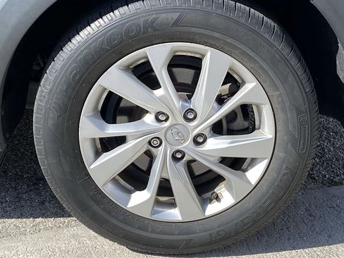 Used 2021 Hyundai Tucson Value FWD image 6