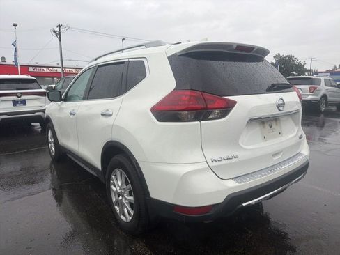 Used 2019 Nissan Rogue S w/ Special Edition Package image 7